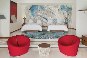 W Maldives