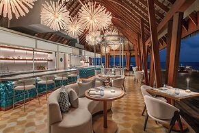W Maldives