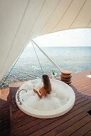 W Maldives