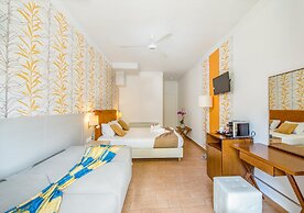 Hotel Kalyves Beach