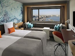 Mövenpick Hotel Amsterdam City Centre