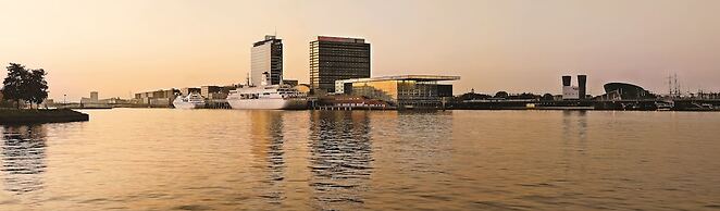 Mövenpick Hotel Amsterdam City Centre