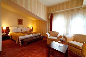 Monika Centrum Hotels