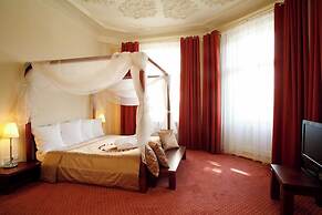 Monika Centrum Hotels