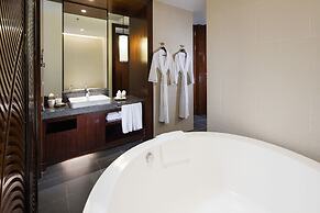 Hilton Sanya Yalong Bay Resort & Spa