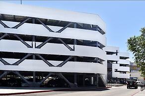 Hotel Palacio Azteca Tijuana, Trademark by Wyndham