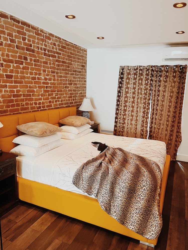 Hotel Kutuma