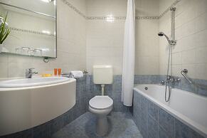 Rubin Sunny Hotel
