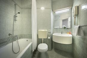Rubin Sunny Hotel