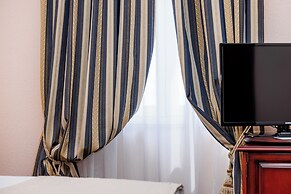 Hotel Savoy