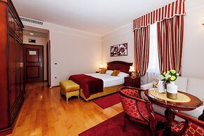 Hotel Savoy