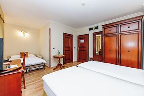 Hotel Savoy