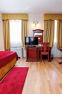 Hotel Savoy