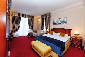Hotel Savoy