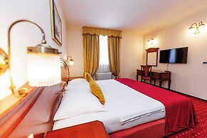 Hotel Savoy