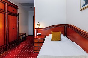 Hotel Savoy