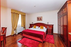 Hotel Savoy