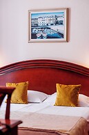 Hotel Savoy