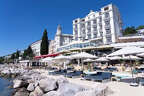 Hotel Savoy