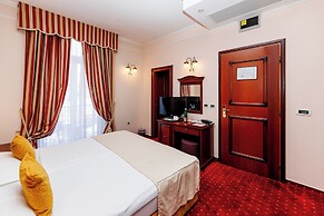 Hotel Savoy