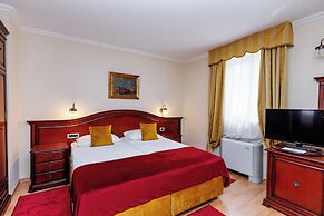 Hotel Savoy