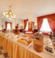 Hotel Savoy