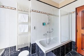 Hotel Savoy