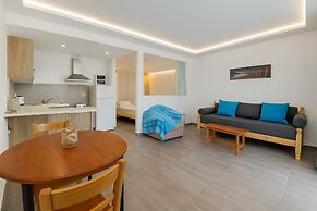 Iniohos Zante Hotel & Suites