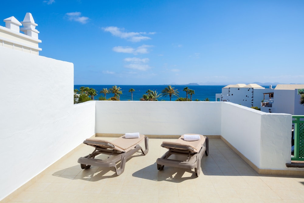 Gran Castillo Tagoro Family & Fun Playa Blanca