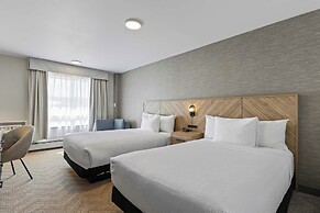Sandman Hotels & Suites Calgary West