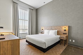 Sandman Hotels & Suites Calgary West