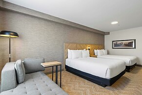 Sandman Hotels & Suites Calgary West