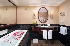 Parklane Hotel