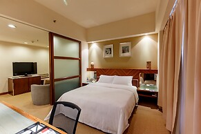 Parklane Hotel