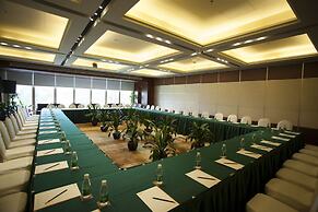 Parklane Hotel