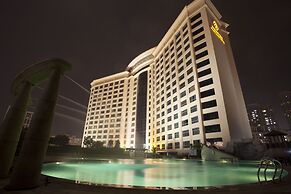 Parklane Hotel