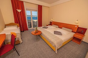 Hotel Marina