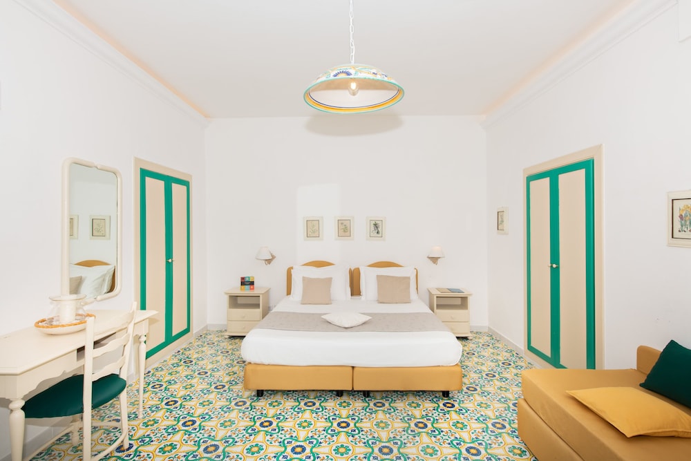 Grand Hotel Tritone
