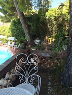 Hotel Mediterranee