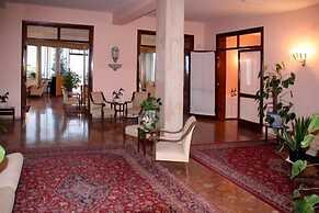 Hotel Mediterranee