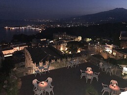 Hotel Mediterranee