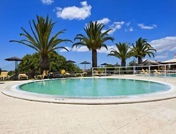 Colina Village