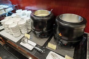 Yanling Hotel
