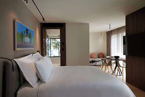 Dusit Suites Athens