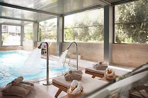 Dusit Suites Athens