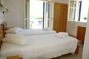 Hotel Blue Bay Villas