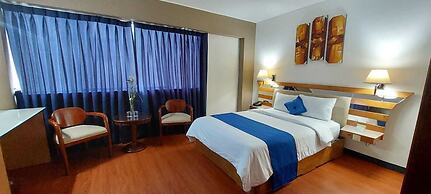 Hotel Blue Star