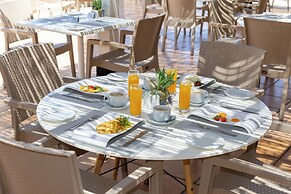 Venus Beach Hotel