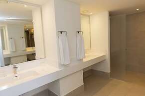 Venus Beach Hotel