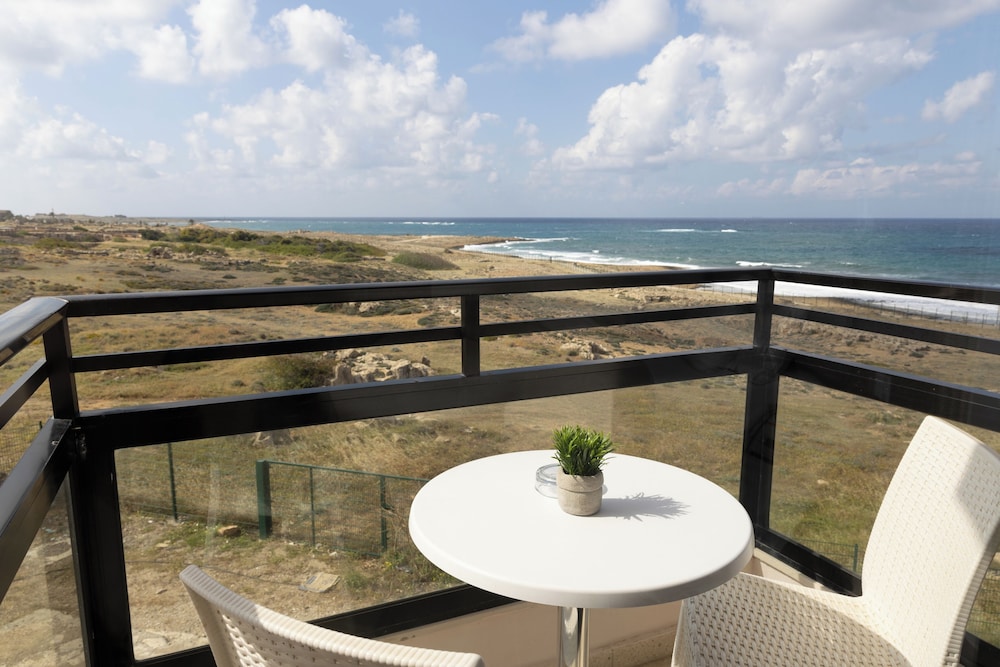 Venus Beach Hotel